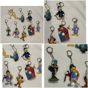 Vintage 8pc Set Mickey's Christmas Carol keychains